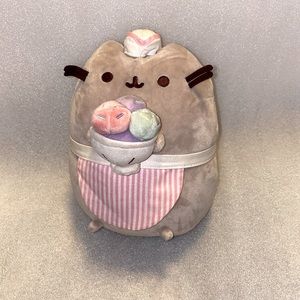 Pusheen ice cream sundae parlor vendor plush Claire’s exclusive